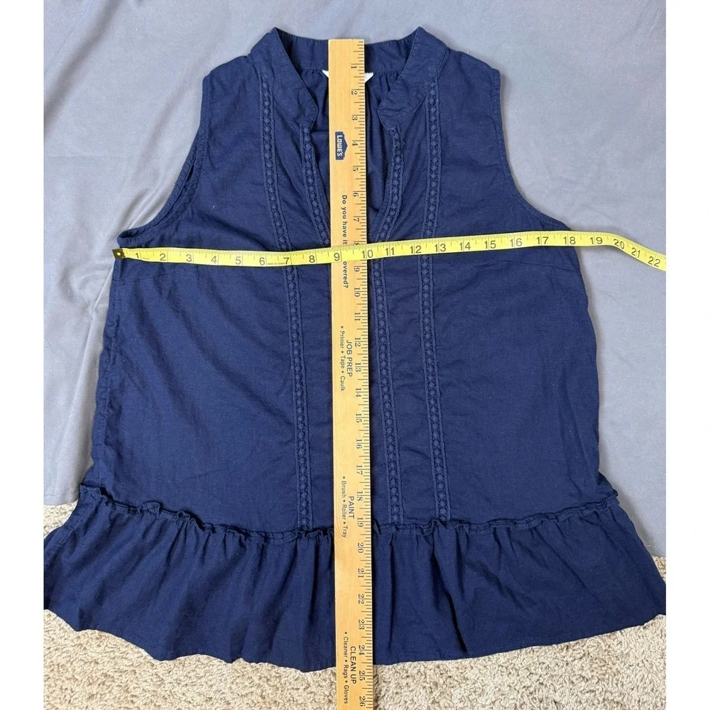 Crown & Ivy Women's XS Navy Peplum Top Sleeveless Blouse Preppy Classic Style‎ - Picture 4 of 5